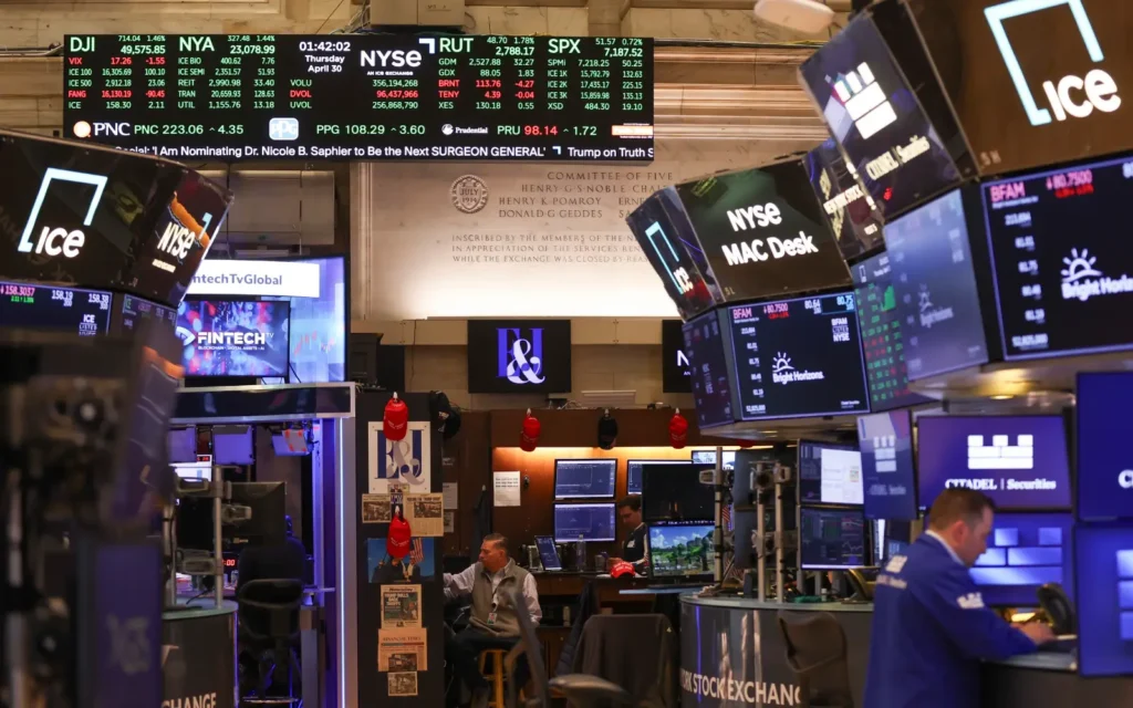 Wall Street End