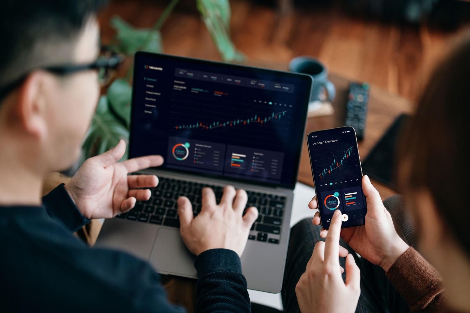 10 Practical Ways Small Businesses Can Use AI to Support Growth